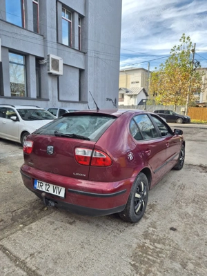 Seat Leon 1.6, 16 V, din 2001, stare tehnică bună.