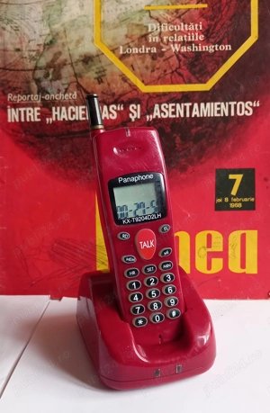 Panaphone KX-T9204D2LH, telefon fără fir produs de Panasonic, anii '80-'90