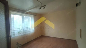 Casa cu teren 1757 mp in Sambateni de vanzare - imagine 10