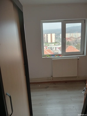 Vând apartament cu trei camere in Mătăsari proprietar 30 000 euro - imagine 7