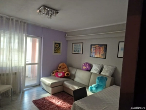 Vand apartament la cheie !