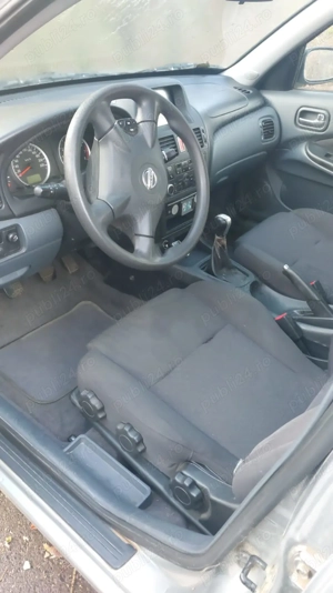 Vand masina nissan almera  cu 80.000 km