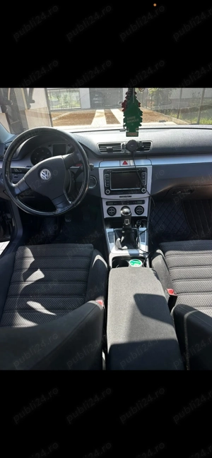 Mașina de vânzare - imagine 2