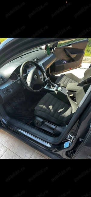 Mașina de vânzare - imagine 5