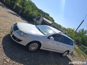VW Passat  - imagine 2