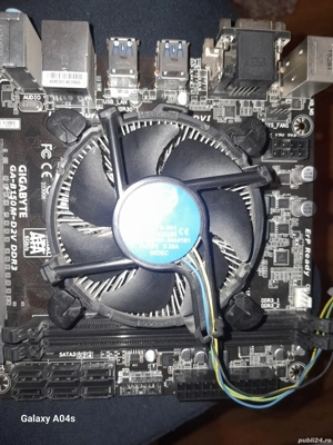 Vand placa de baza Gigabyte GA-B150M-D2V DDR 3 - imagine 2