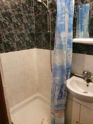 Proprietar Inchiriez Garsoniera Buziasului 22mp  - imagine 5