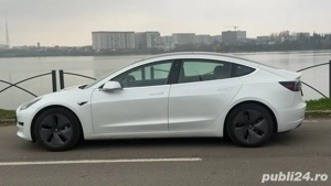 Tesla model 3 07 2020 doar 80.000 km 3 ani Garantie 18600 euro plus TVA Deductibil inmatriculata