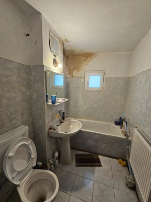  Apartament cu 2 camere de vânzare în Curtea de Argeș. - imagine 6