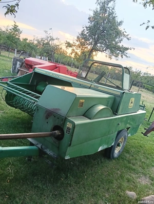 vând presa John Deere 332 - imagine 3