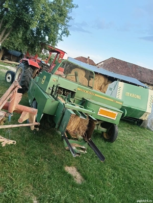 vând presa John Deere 332 - imagine 4