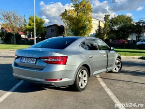 Skoda Superb plugin hybrid  - imagine 2