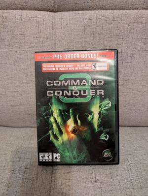 Joc PC Command & Conquer 3 Tiberium Wars, editie pre-comanda [folosit]