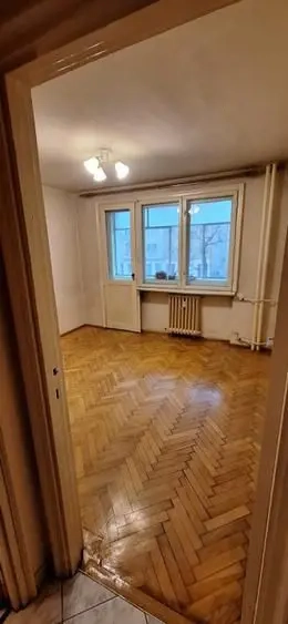 Apartament 2 camere, etaj 2, zona Garii - imagine 4