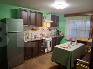 Casă, teren, anexe – Unțeni, Burlești - Proprietate cu potențial!