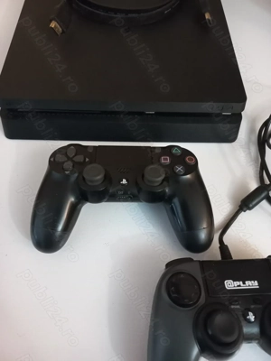 PS4 Slim 500GB   2 controllere, stare foarte bună