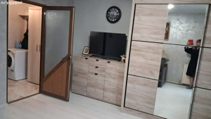 vand garsoniera decomandata cf.0.34mp etaj 1 zona Far.