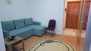 Garsoniera zona  Piata Minis - Titan