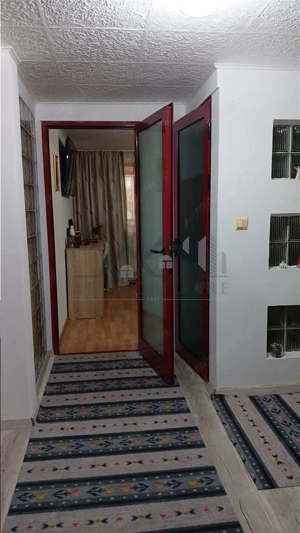 Ocazie! Barnova str Principala Vila P+1+M 225mp Teren 600mp amenajat - imagine 13