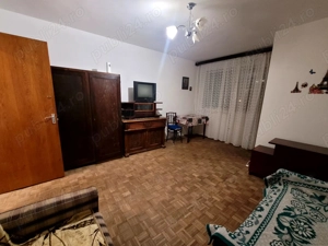 Garsoniera Calea Bucuresti, etaj 2 - imagine 2