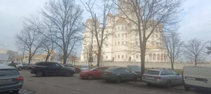 Spațiu Cafenea, Salon Cos., Cab.Stomat. !Vis a vis de Catedrala Neamul