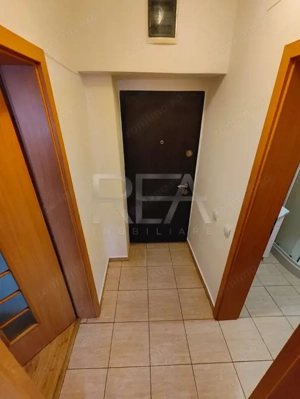 Studio Decomandat Open Space , Bloc Nou , 8 min Metrou Piata Sudului - imagine 9