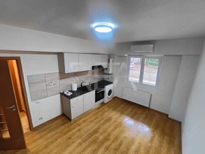 Studio Decomandat Open Space , Bloc Nou , 8 min Metrou Piata Sudului - imagine 4