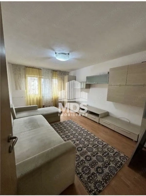 Decomandat, model mare la et 3, aproape de complex