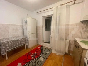 Apartament 3 camere, 70 mp si balcon inchis  - imagine 9