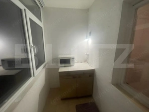 Apartament 3 camere, 70 mp si balcon inchis  - imagine 10