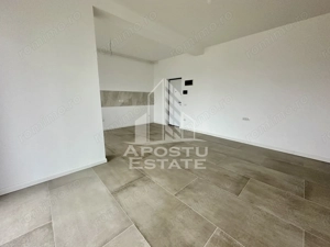 Apartament cu 2 camere, semidecomandat, etaj 1, zona Planetelor Giroc - imagine 2