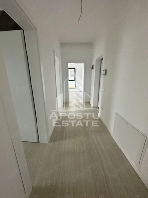 Apartament cu 2 camere, decomandat, etaj 1, zona Planetelor din Giroc. - imagine 8