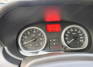 Dacia Duster 1.5 dCi 4x2 Laureate - imagine 8