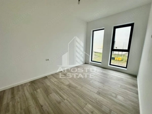 Apartament cu 2 camere, decomandat, etaj 1, zona Planetelor din Giroc. - imagine 3
