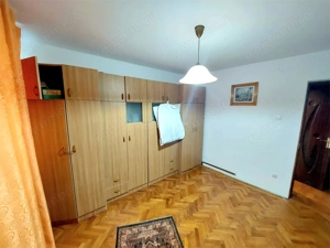 4 camere, 80 mp , etaj 4, zona Balcescu, Aleea Parcului - imagine 6