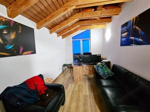 Apartament cu 4 camere cu scara interioara –  zona centrala, etaj 2 - imagine 12