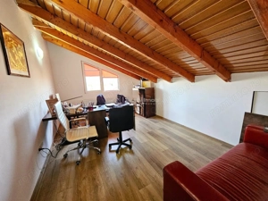 Apartament cu 4 camere cu scara interioara –  zona centrala, etaj 2 - imagine 11