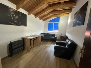 Apartament cu 4 camere cu scara interioara –  zona centrala, etaj 2 - imagine 2