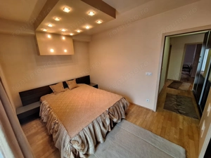 Ap cu 3 camere Et 3 in Bloc nou Zona Lipovei - imagine 3