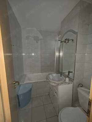 Vând apartament cu 3 camere, tip B, în Oradea, cartier Rogerius - imagine 4