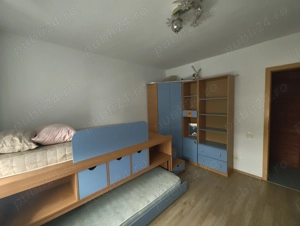 Vând apartament cu 3 camere, tip B, în Oradea, cartier Rogerius - imagine 3