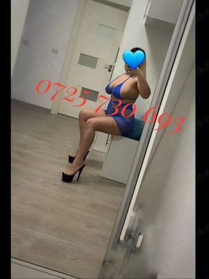 Blonda_sexy  servicii totale 