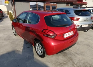 Peugeot 208 PureTech 110 Stop & Start Allure - imagine 5