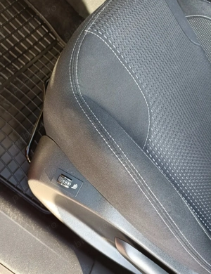 Peugeot 208 PureTech 110 Stop & Start Allure - imagine 13