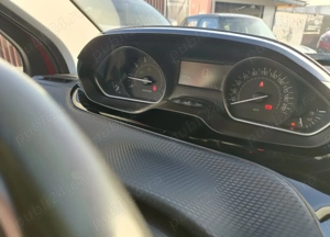 Peugeot 208 PureTech 110 Stop & Start Allure - imagine 11