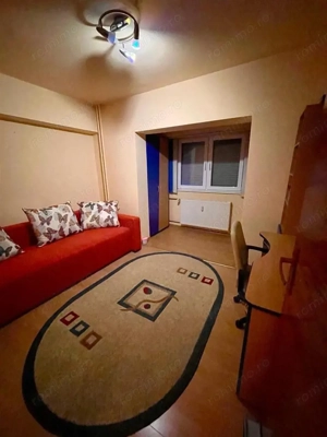 3 camere dec etaj 1 2 bai C Aradului la 10.min de MALL - imagine 5