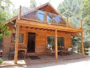 Inchiriez Cabane Pt Craciun,Revelion si Evenimente 