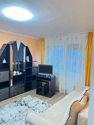 Apartament 2 camere spațios, renovat, lângă metrou 1 Decembrie 1918