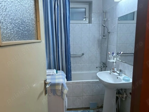 Apartament de 3 camere zona Harmanului