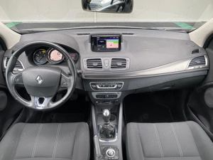 Renault Megane III SW 1.5 dCi 110 CP 2014 - imagine 14